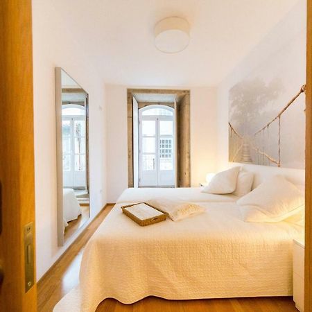 Edificio Portughabit Apartment เวียนา โด กัสเตโล ภายนอก รูปภาพ